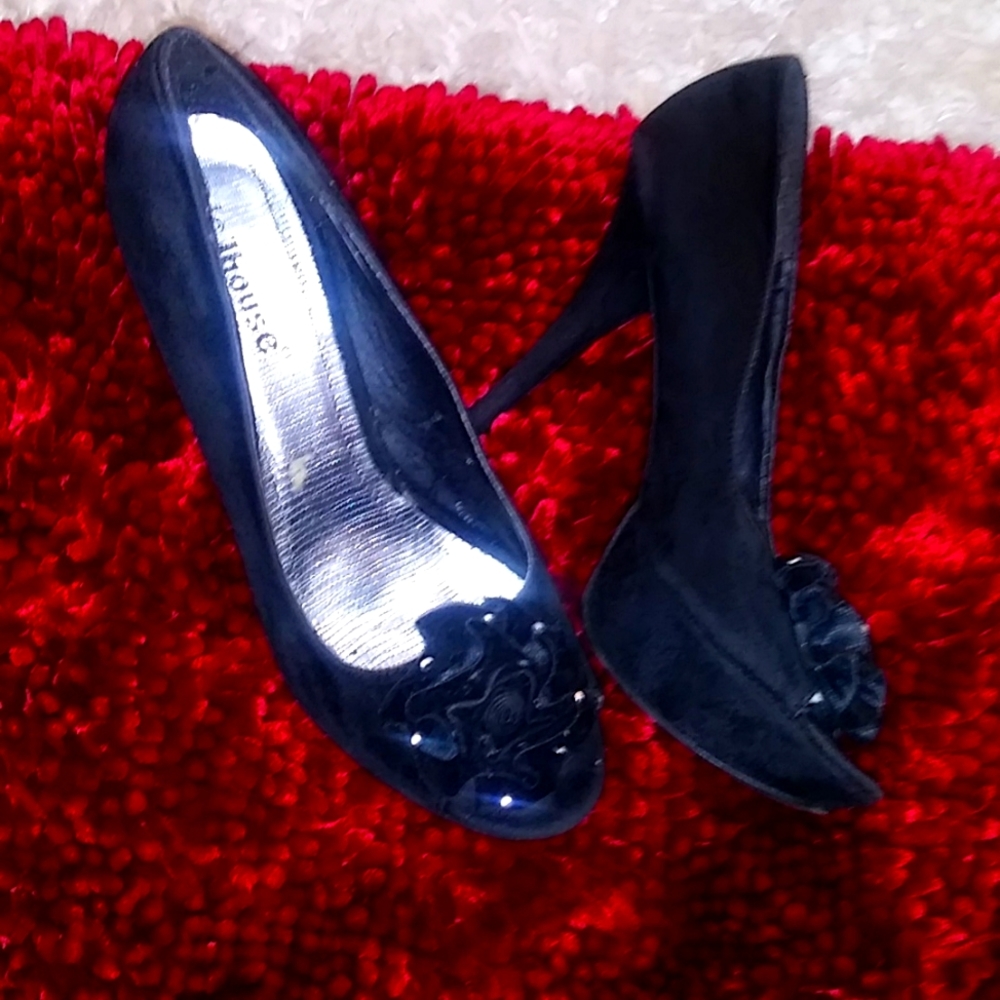 Size 10 60 style black suede